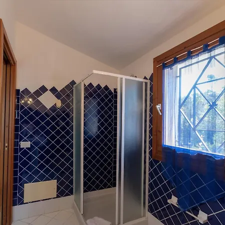 Relaxing Residenzia 1 Bedroom B4 4 Person Apartment Palau
